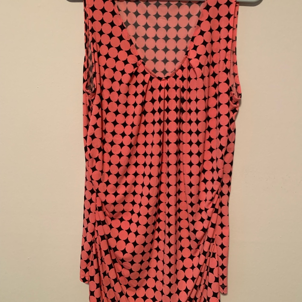 Large NY&C  pink and black top